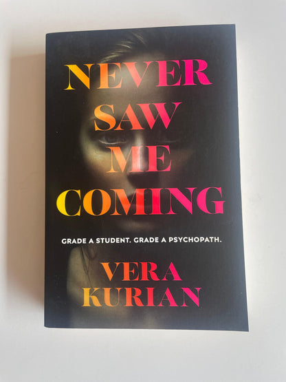 Book: Never Saw Me Coming by Vera Kurlan - Scroll through thrift