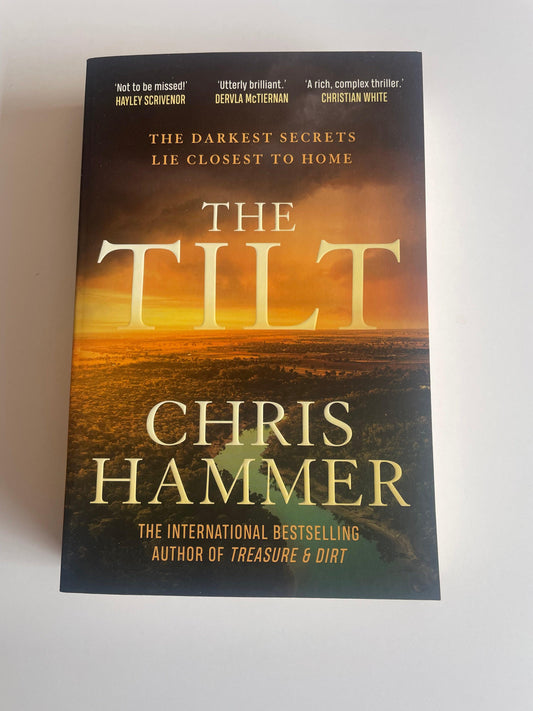 Book : The Tilt by Chris Hammer - Scroll through thrift