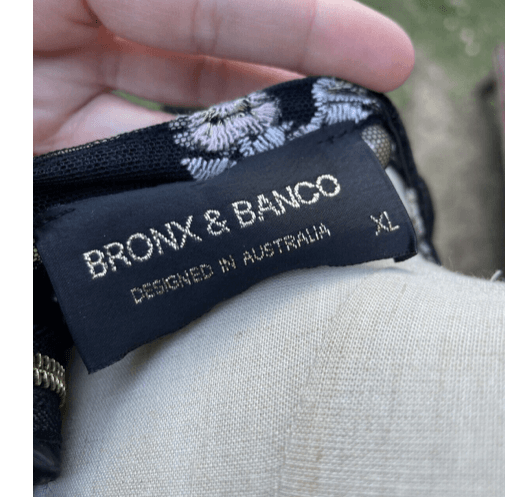 Bronx and Banco Embroidered Cocktail Dress Size Xl - Scroll through thrift