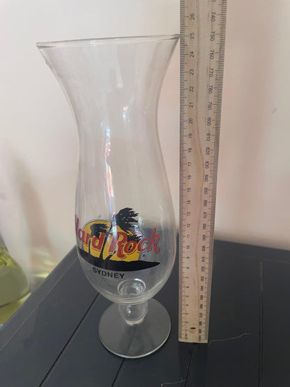 Hardrock Cafe cocktail glass sydney 25cm - Scroll through thrift