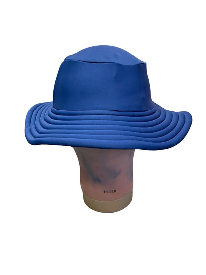 Kids bucket hat with chin strap size 0-2 years old - Scroll through thrift