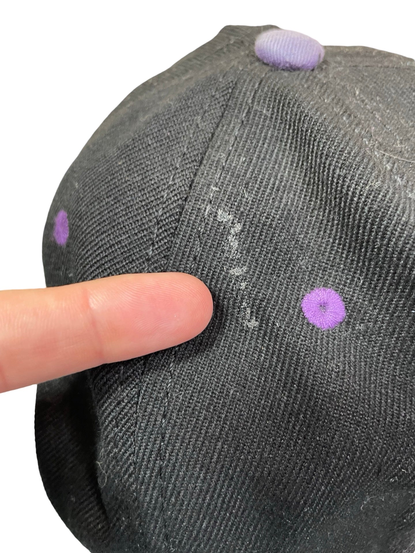 New York purple snake skin Hat/Cap - Scroll through thrift