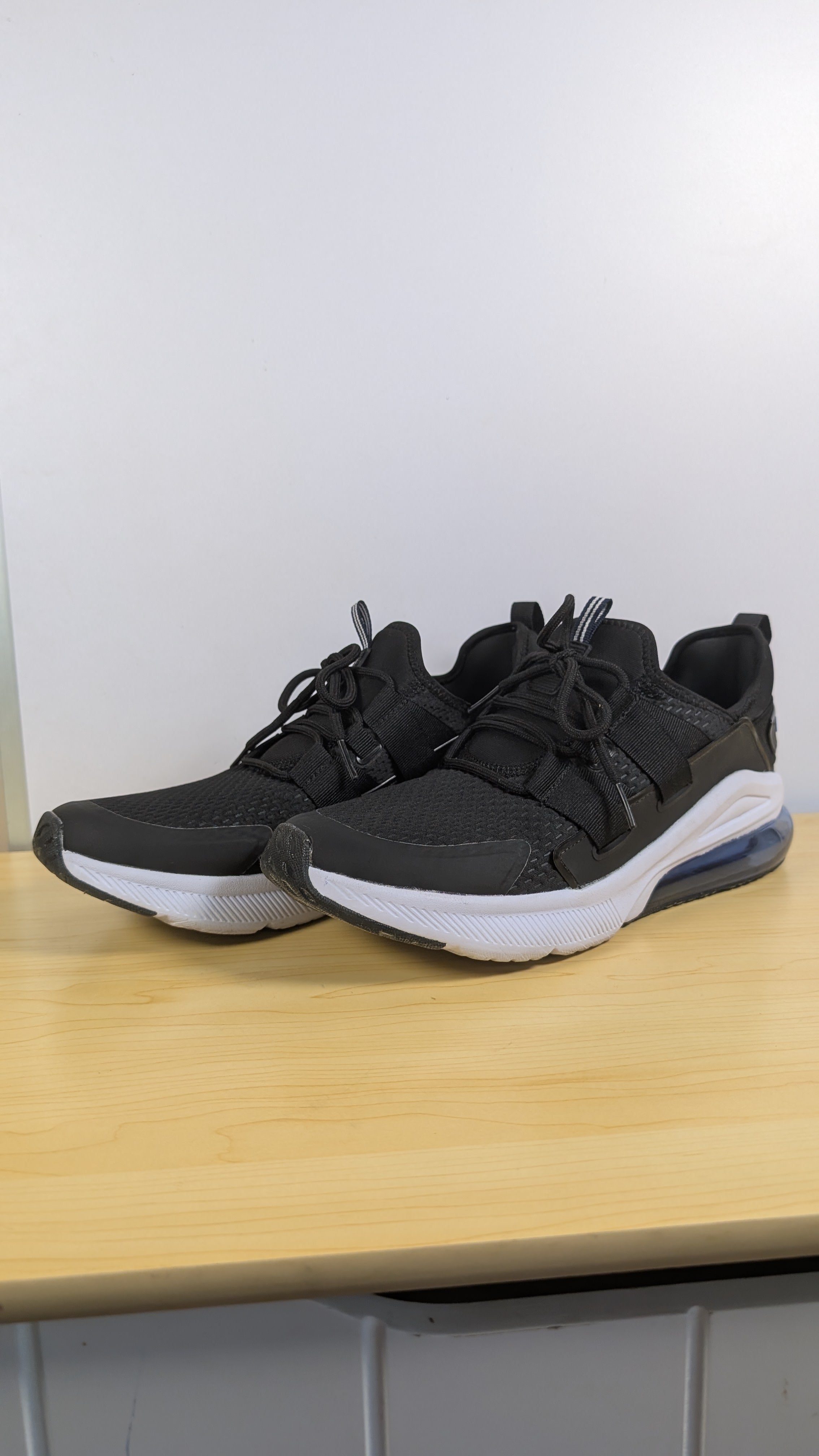 Nautica mens joggers size 9.5 us ortholite