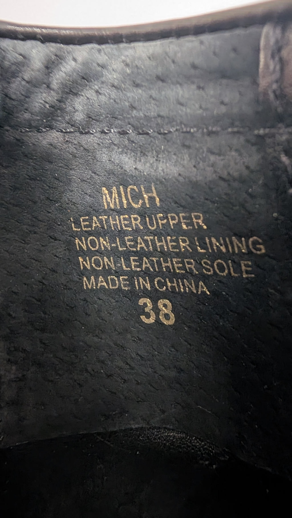 Piper black woman's loafers size 38 - Scroll through thrift