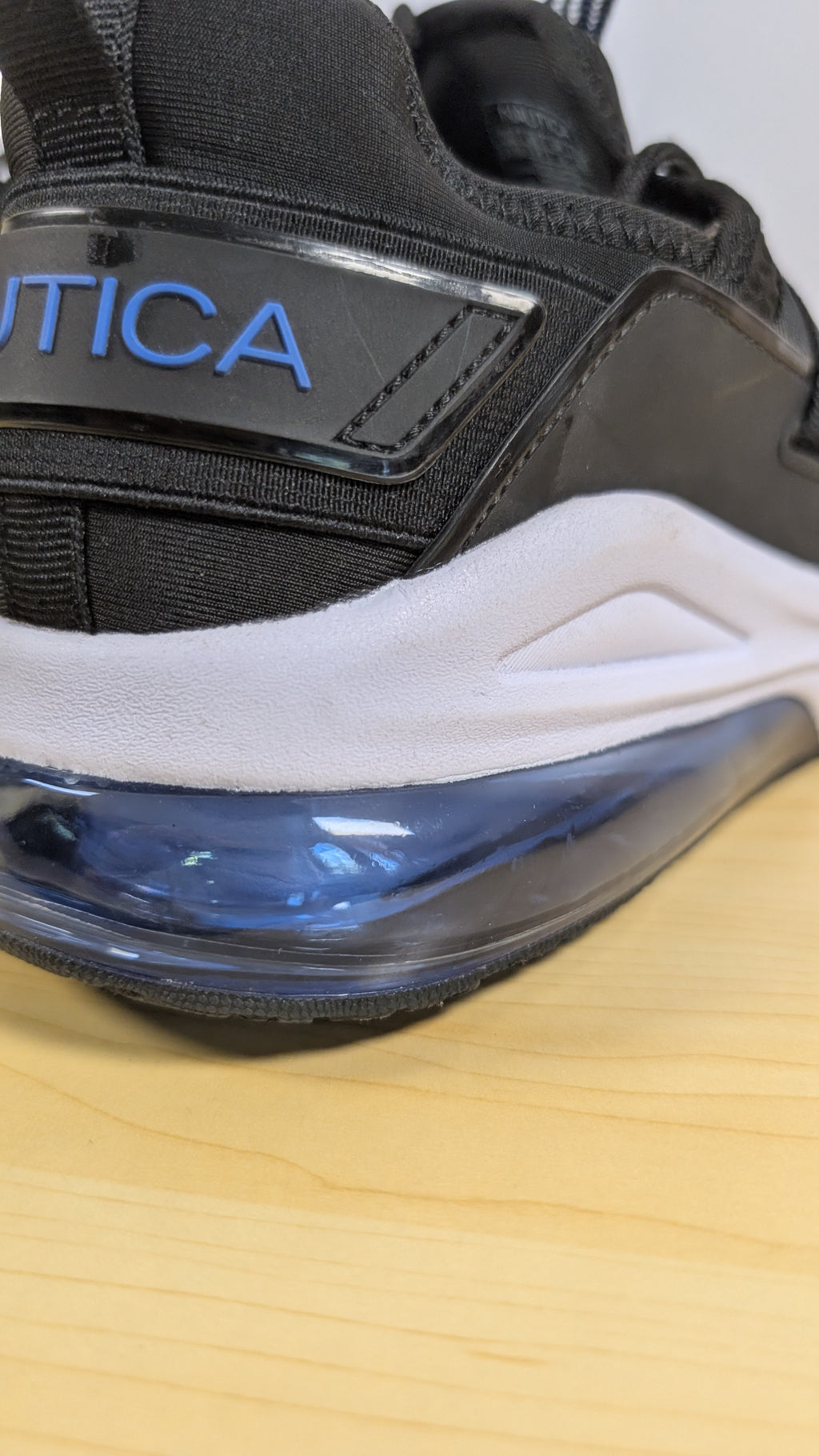 Nautica mens joggers size 9.5 us ortholite