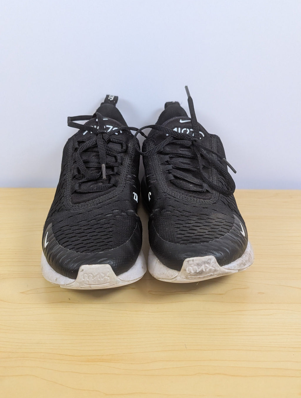 Nike airmax 270 size us8