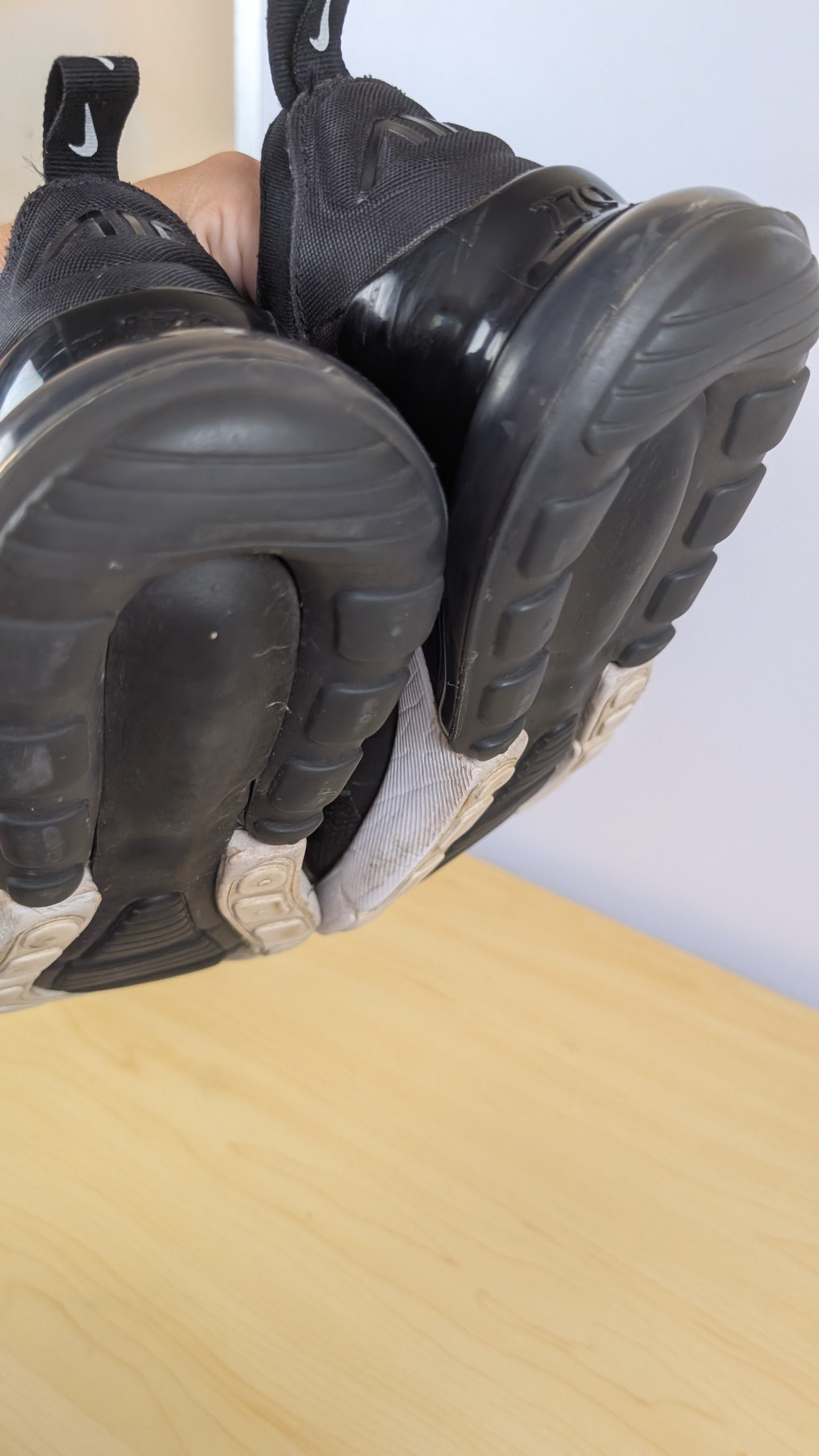 Nike airmax 270 size us8