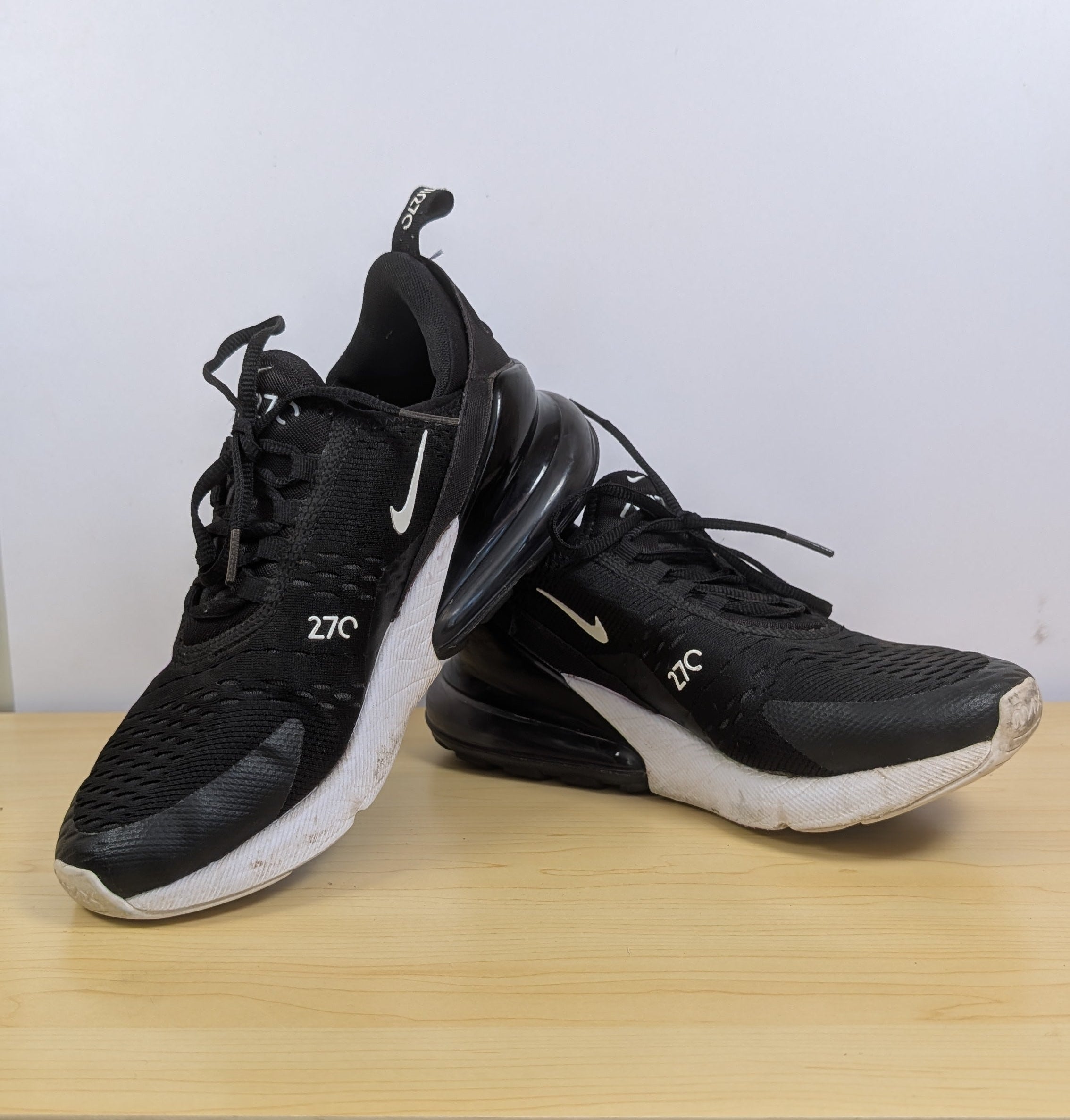 Nike airmax 270 size us8