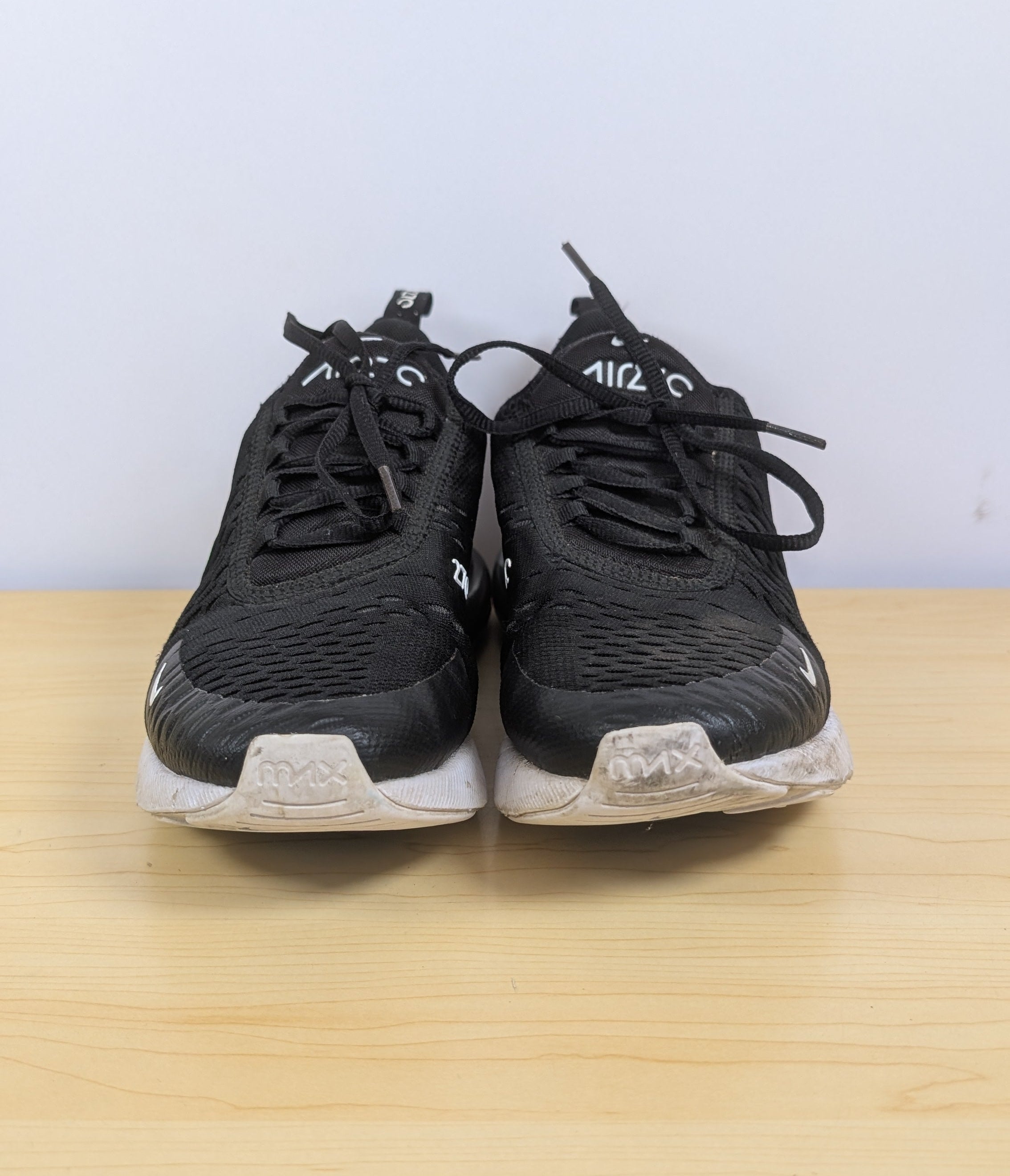 Nike airmax 270 size us8