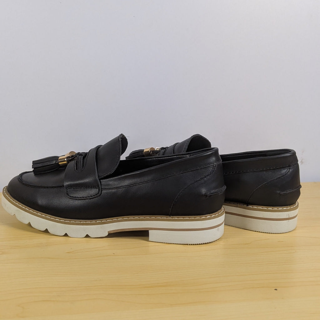 Piper black woman's loafers size 38 - Scroll through thrift