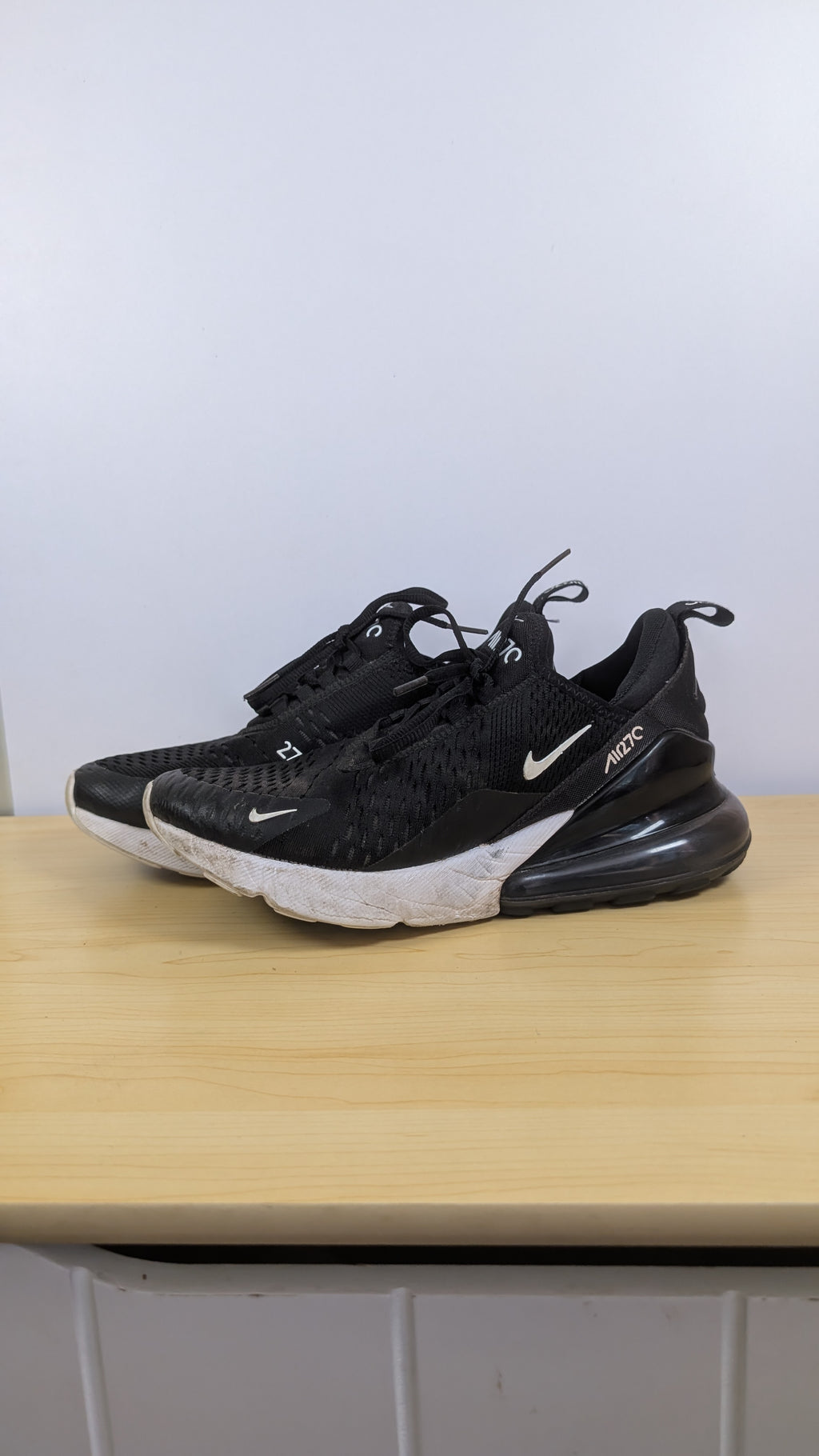 Nike airmax 270 size us8