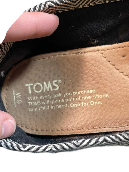 Toms shoes womans size 9 slip on - Scroll through thrift