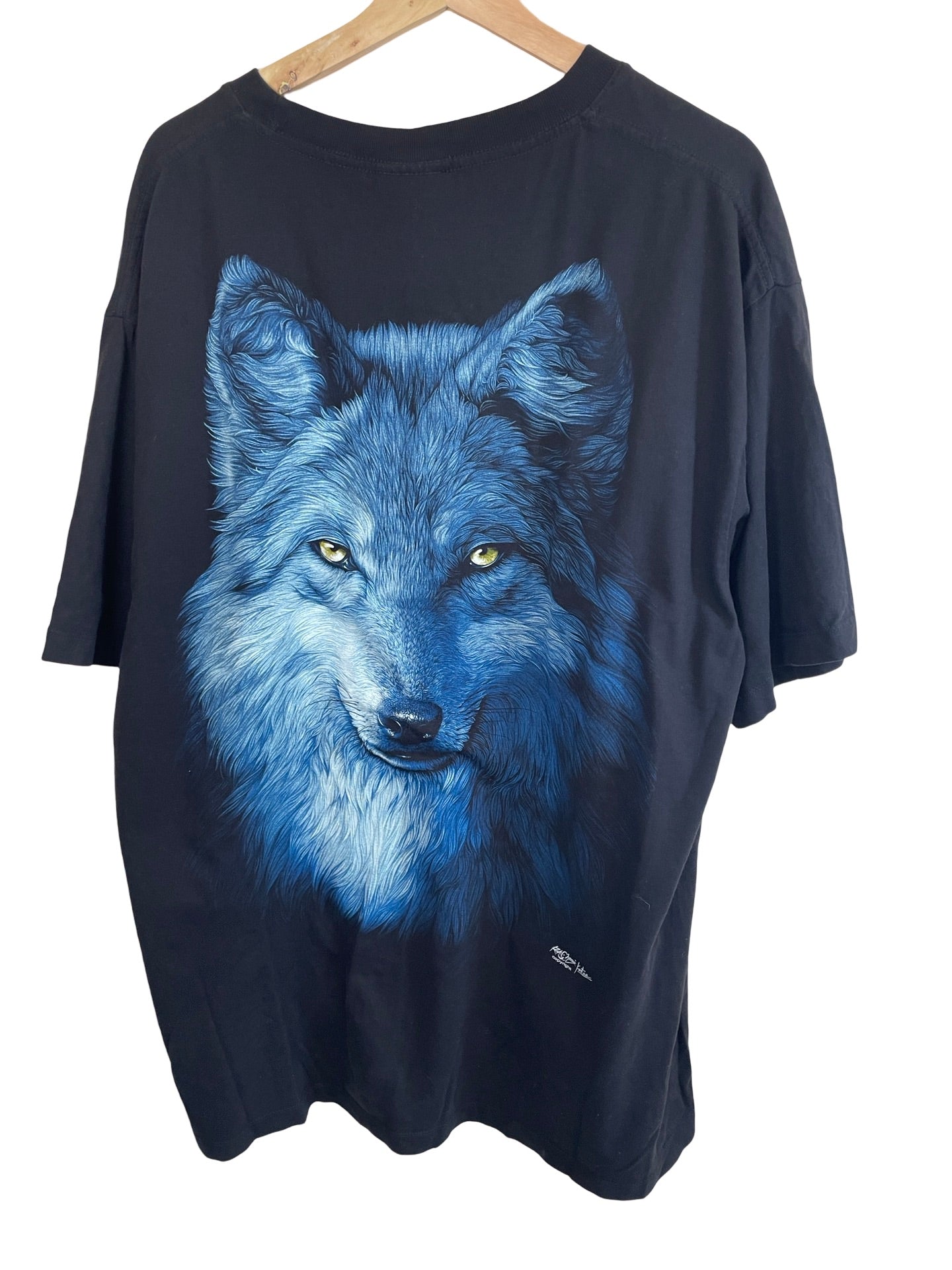 Unisex XXL wolf graphic tshirt black